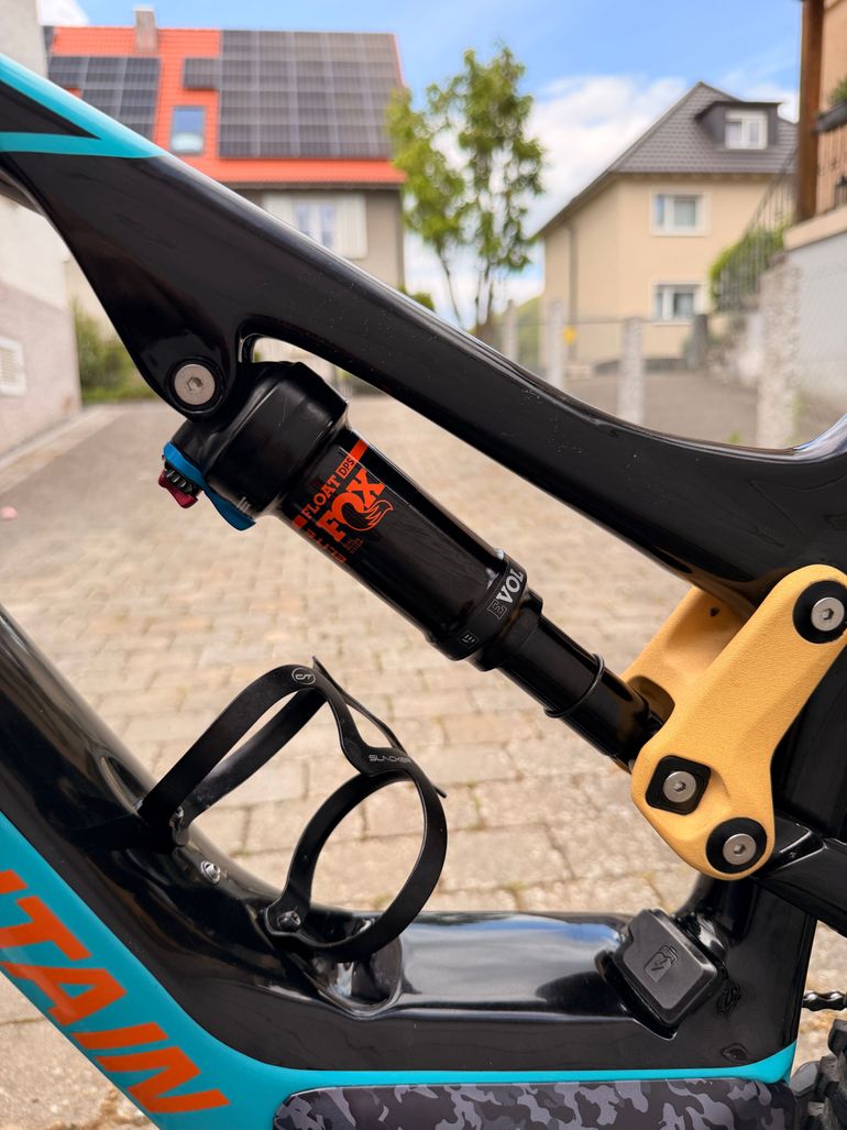 Used Rocky Mountain ALTITUDE POWERPLAY C70 2019 Mountainbike — image 8 of 20