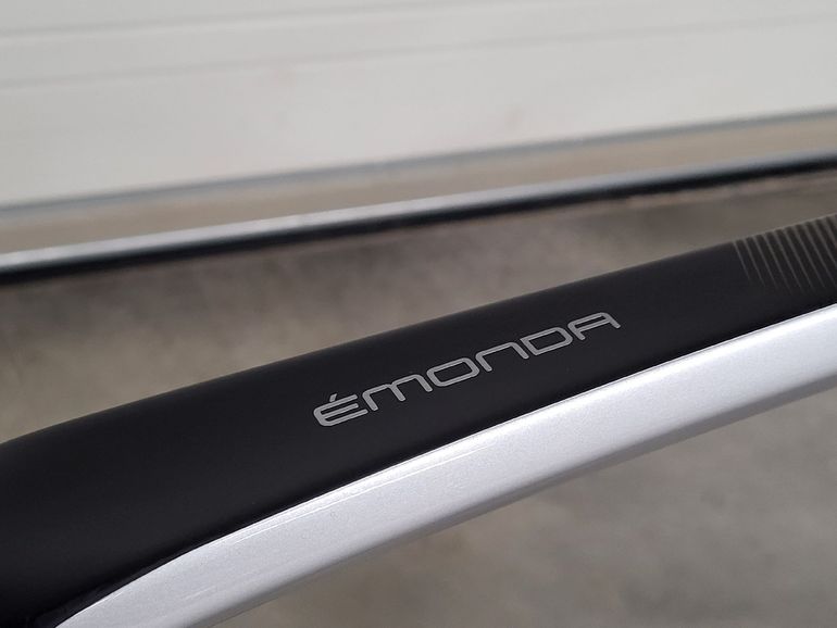 Used Trek Émonda SL 5 Disc 2022 2022 Road & Gravel, Light Gray — image 2 of 10