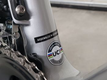 Used Trek Émonda SL 5 Disc 2022 2022 Road & Gravel, Light Gray — image 6 of 10