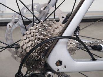 Used Trek Émonda SL 5 Disc 2022 2022 Road & Gravel, Light Gray — image 3 of 10