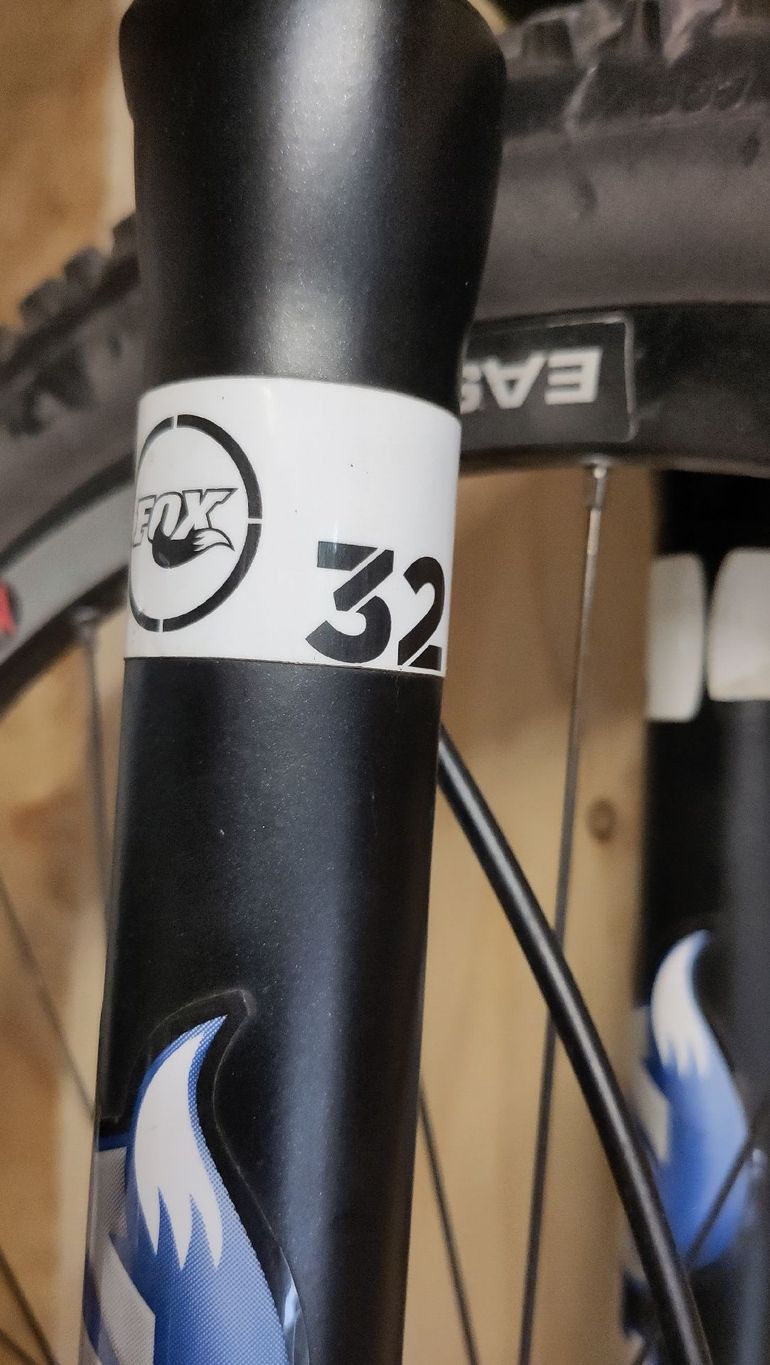Used Specialized M2 Other SRAM 2010 Mountainbike, Black — image 19 of 19