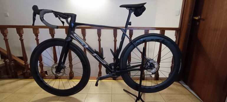 Used Superior X-ROAD Team Issue 2025 2025 Road & Gravel, Negro — image 1 of 8