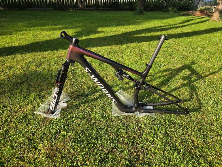 Used Specialized S-Works Epic 8 - SRAM XX SL AXS, RockShox Ultimate Flight Attendant 2024 Frameset 2024 Mountainbike, Schwarz, 29 — image 2 of 11