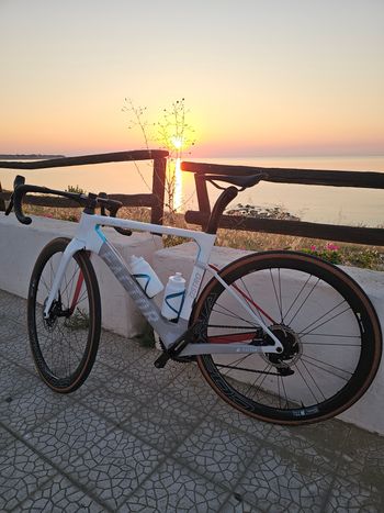 Used Factor OSTRO VAM SRAM Force AXS 2022 2022 Road & Gravel, White — image 3 of 5