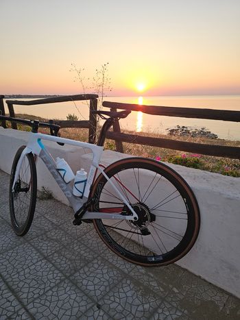 Used Factor OSTRO VAM SRAM Force AXS 2022 2022 Road & Gravel, White — image 4 of 5