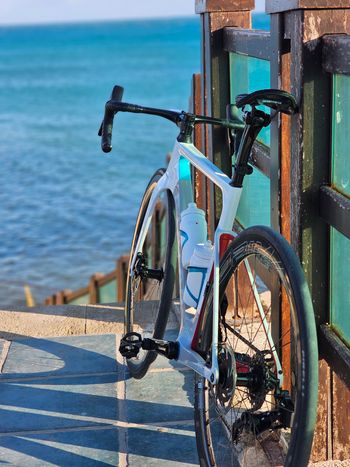Used Factor OSTRO VAM SRAM Force AXS 2022 2022 Road & Gravel, White — image 2 of 5