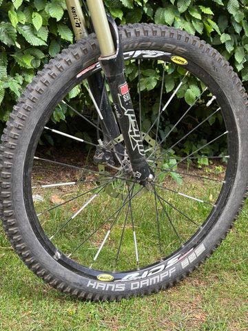 Gebrauchtes Rocky Mountain ETSX-70 2006 Mountainbike, Weiß — Bild 5 von 15