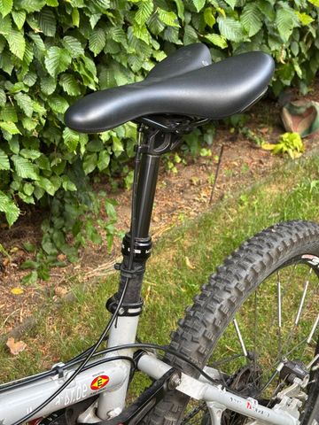 Gebrauchtes Rocky Mountain ETSX-70 2006 Mountainbike, Weiß — Bild 7 von 15