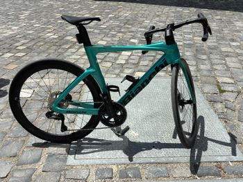 Used Bianchi Oltre Comp Ultegra Di2 2024 2024 Road & Gravel, Blau — image 2 of 13