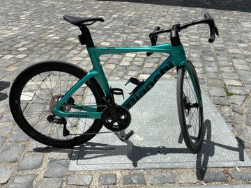 Brugt Bianchi Oltre Comp Ultegra Di2 2024 2024 Road & Gravel — billede 2 af 13