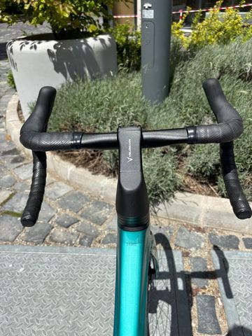 Brugt Bianchi Oltre Comp Ultegra Di2 2024 2024 Road & Gravel — billede 6 af 13