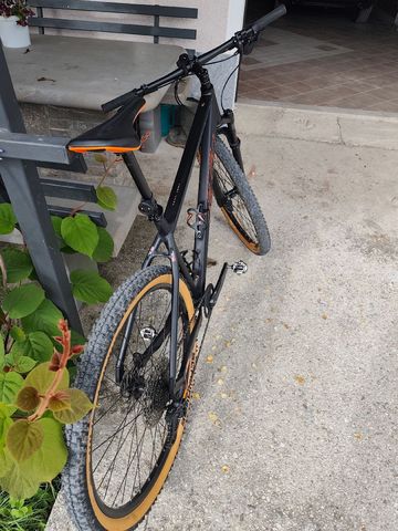 Brugt KTM ULTRA 1964 COMP 29 2022 2022 Mountainbike — billede 3 af 24