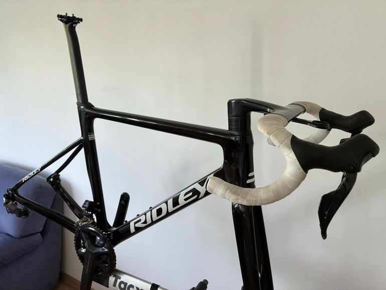 Used Ridley Falcn RS - Shimano Ultegra DI2 2x12sp 2025 2025 Road & Gravel, Black — image 3 of 19