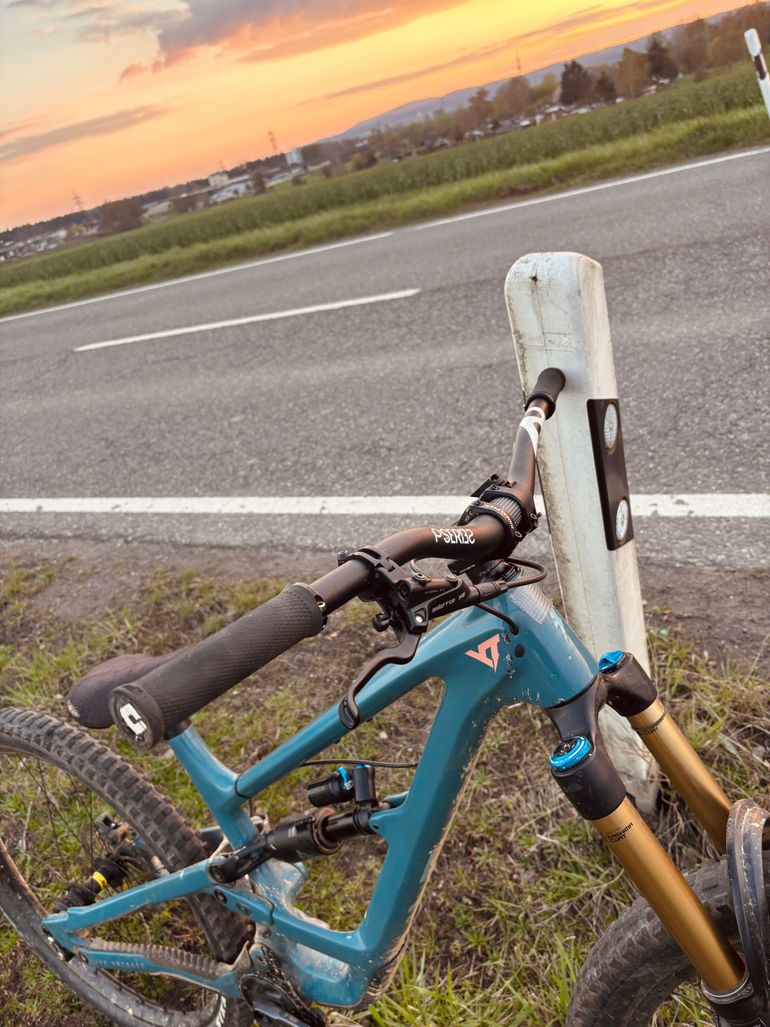 Used YT Industries Capra Core 4 29 2024 Frameset 2024 Mountainbike, Blau — image 4 of 8