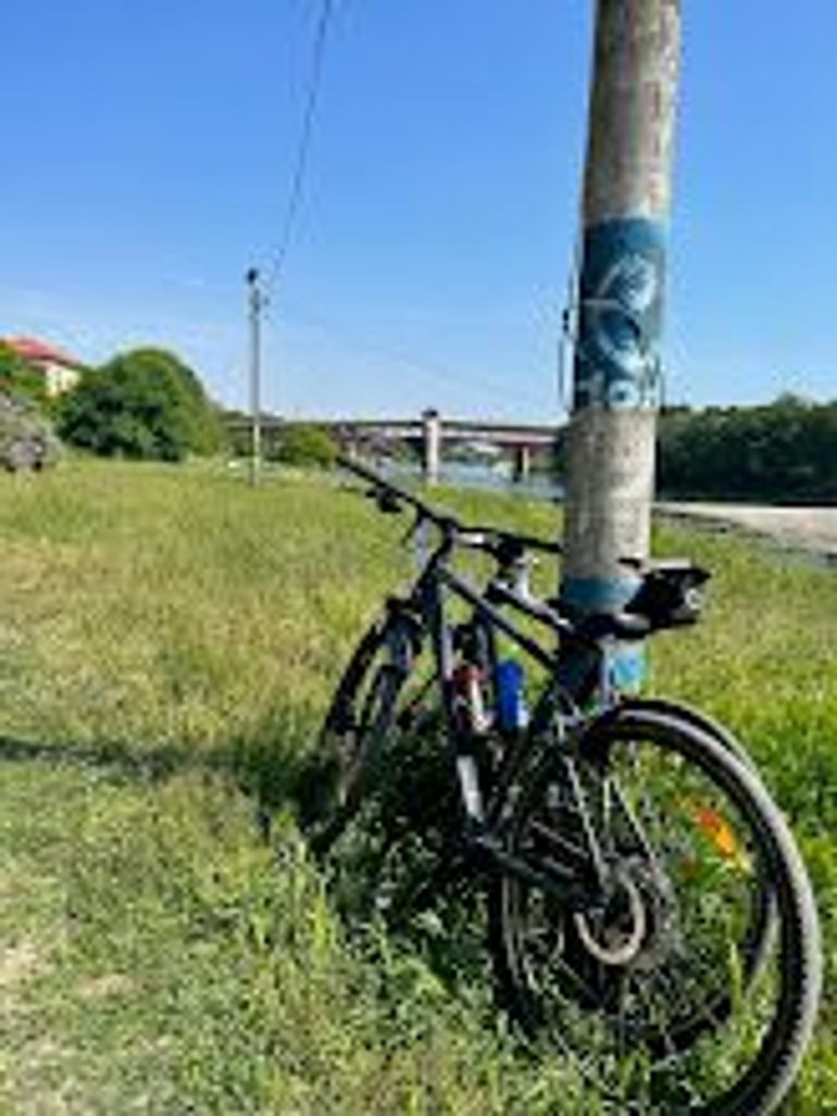 Used Cannondale Quick CX 3 2024 2024 Urban, Light Gray — image 2 of 3