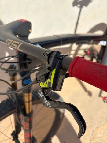 Used Trek Supercaliber SLR 9.9 XX AXS Gen 2 2024 2024 Mountainbike, Rojo — image 6 of 11