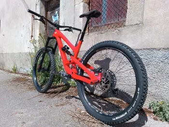 Used YT Industries CAPRA 27 CF Pro 2019 2019 Mountainbike, Red, 27.5 — image 3 of 6