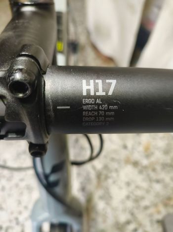 Used CUBE NULANE PRO 2023 2023 Road & Gravel, Hellgrau — image 5 of 5