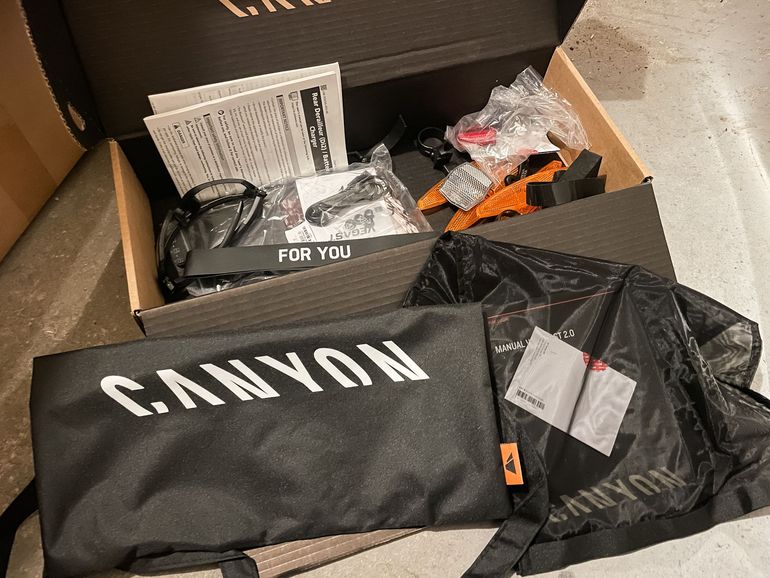 Used Canyon Endurace CF SLX 9 Di2 2022 2022 Road & Gravel, Hellgrau — image 15 of 15