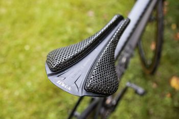 Used Canyon Endurace CF SLX 9 Di2 2022 2022 Road & Gravel, Hellgrau — image 11 of 15