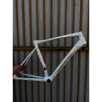 Brugt Bianchi Specialissima COMP 105 Di2 2025 Frameset 2025 Road & Gravel — billede 1 af 3