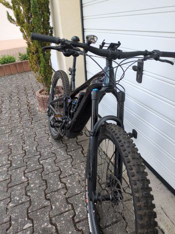 Used Giant Trance X Advanced E+ 2 2023 2023 Mountainbike, Schwarz, 29 — image 4 of 6