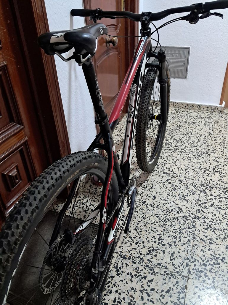 Used Stevens Stevens Custom Shimano Deore XT 2023 Mountainbike, Black — image 10 of 10