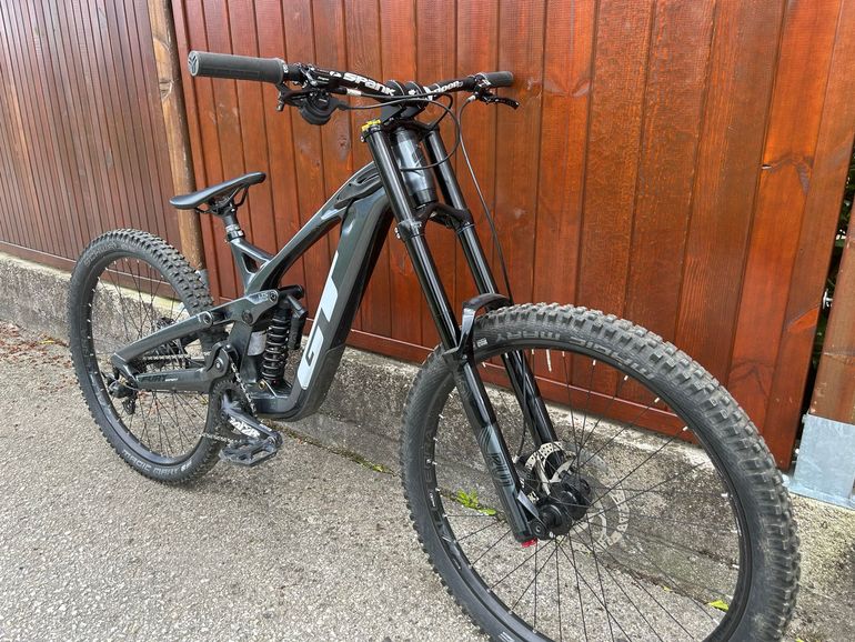 Used Gt fury expert Gt fury expert Custom Shimano ZEE 2021 Mountainbike, Black — image 5 of 5