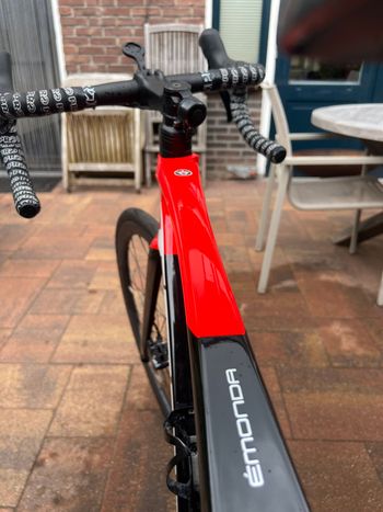 Used Trek Émonda SL 6 Disc Pro 2022 2022 Road & Gravel — image 8 of 8