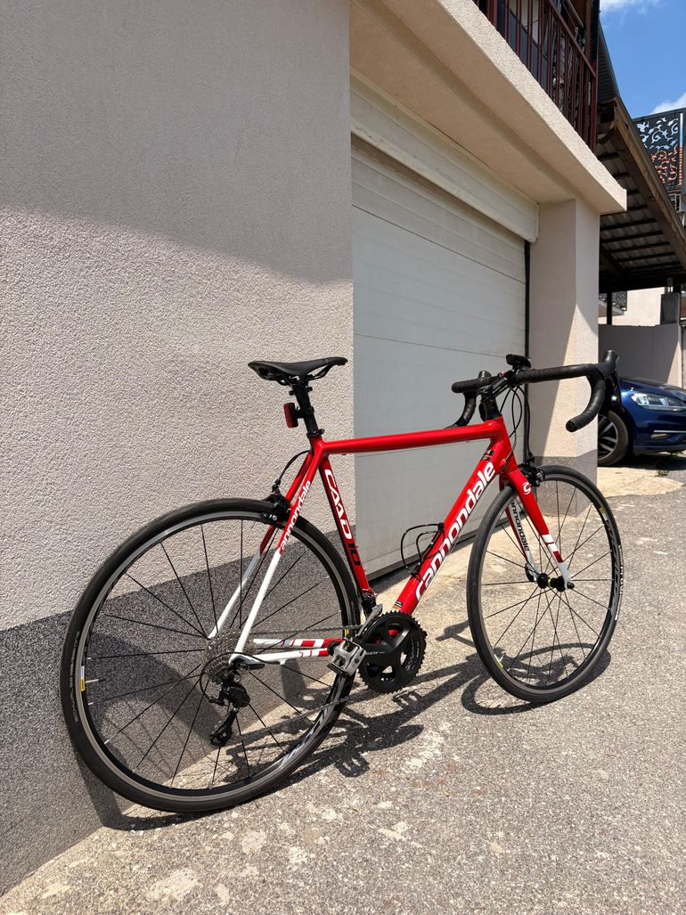 Used Cannondale CAAD 10 2015 Road & Gravel, Rot — image 2 of 9