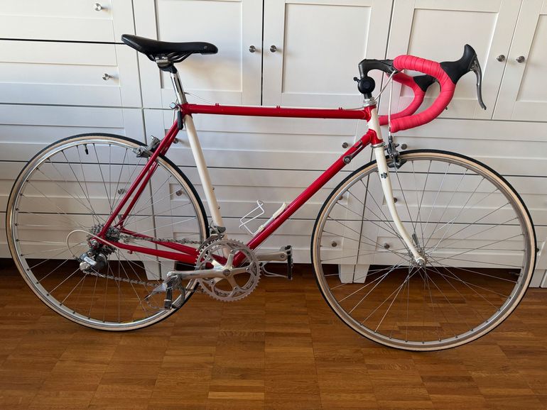 Used unbekannt Unbekannt Custom Other Shimano 1988 Road & Gravel, Rot — image 1 of 27