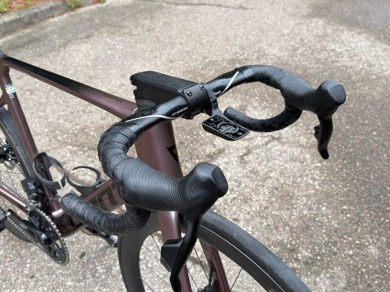 Used Giant Propel Advanced 1 2023 2023 Road & Gravel, Purple — image 9 of 15