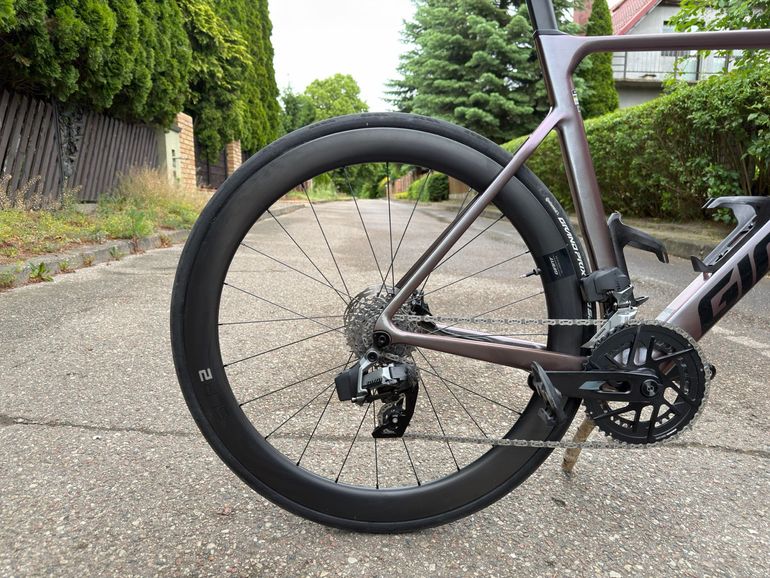 Used Giant Propel Advanced 1 2023 2023 Road & Gravel, Purple — image 11 of 15