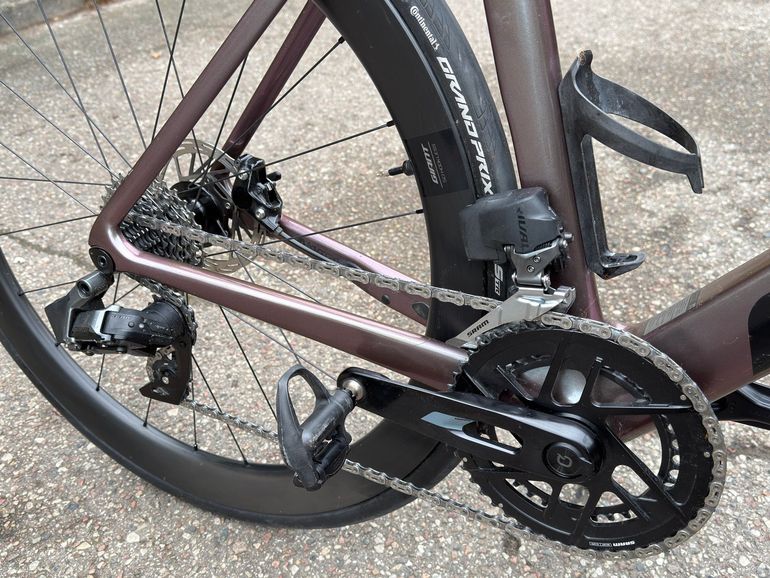 Used Giant Propel Advanced 1 2023 2023 Road & Gravel, Purple — image 8 of 15