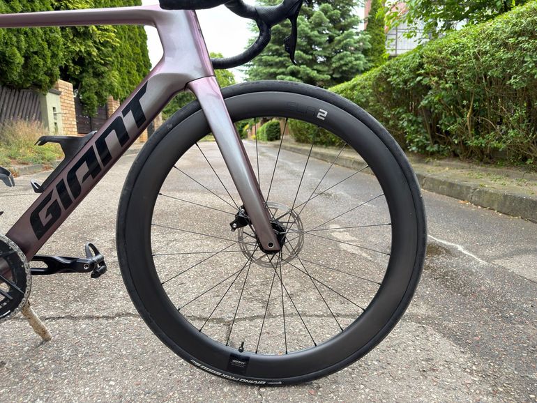 Used Giant Propel Advanced 1 2023 2023 Road & Gravel, Purple — image 12 of 15