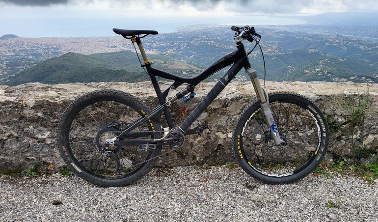 Used Yeti Yeti 575 2011 Mountainbike, Schwarz — image 1 of 6