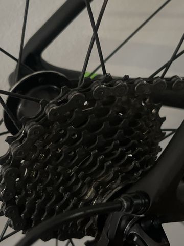 Używany Giant TCR Advanced 2 2019 2019 Road & Gravel — zdjęcie 5 z 7