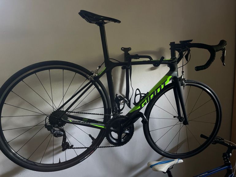 Used Giant TCR Advanced 2 2019 2019 Road & Gravel, Green — image 2 of 3