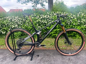 Brugt YT Industries Izzo Pro Race 29 2021 2021 Mountainbike — billede 1 af 43