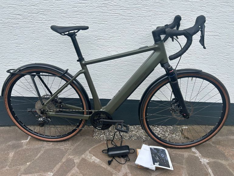 Used Riese & Müller UBN Five commute 2025 2025 Urban, Green — image 1 of 10