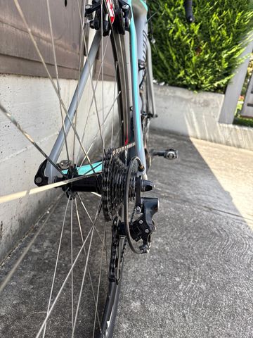 Käytetty Specialized Amira Shimano 105 2018 Road & Gravel — kuva 6 / 6