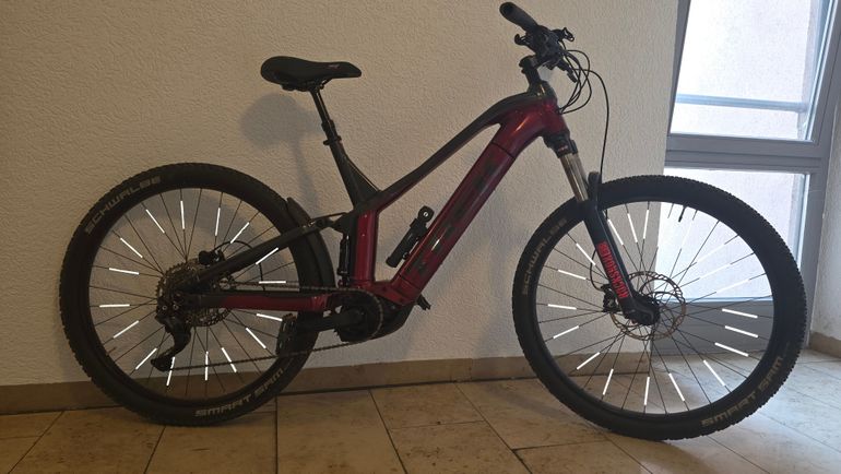 Used Trek Powerfly FS 4 625 2021 2021 Mountainbike, Rot, 27.5, 29 — image 7 of 7