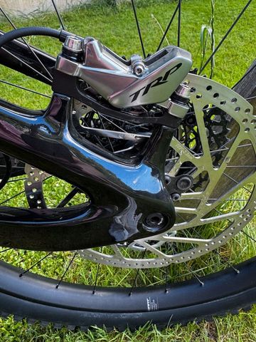 Used Giant Reign Advanced E+ 1 2026 2026 Mountainbike, Light Gray — image 2 of 14