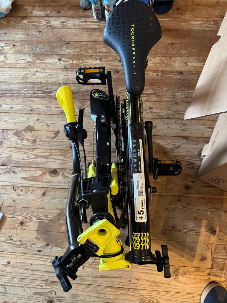Used Brompton X Tour de France C Line 2025 2025 Urban — image 16 of 17