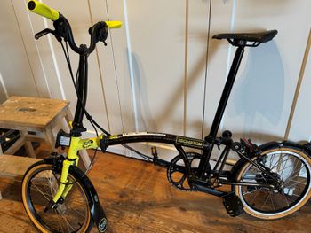 Used Brompton X Tour de France C Line 2025 2025 Urban — image 4 of 17
