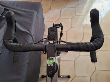 Used Trek Domane SL 5 Gen 4 2023 2023 Road & Gravel, Light Gray — image 8 of 16