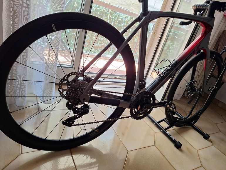 Used Trek Domane SL 5 Gen 4 2023 2023 Road & Gravel, Light Gray — image 15 of 16