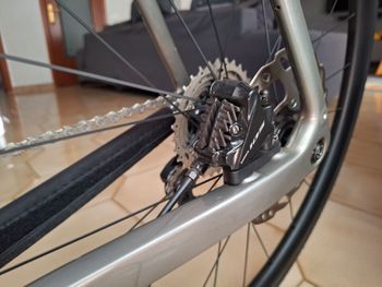 Used Trek Domane SL 5 Gen 4 2023 2023 Road & Gravel, Light Gray — image 12 of 16