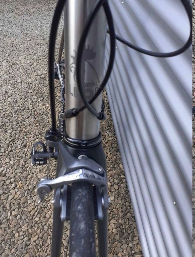 Used Leon Torrentibus Leon Torrentibus Custom Shimano 105 2018 Road & Gravel, Light Gray — image 4 of 7