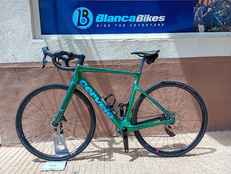 Used Cervélo Caledonia-5 Rival eTap AXS 2024 2024 Road & Gravel — image 2 of 5
